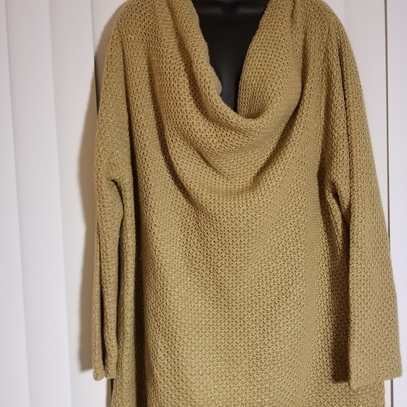 Plus size Gold long Sleeve holiday Sweater - Picture 4 of 8